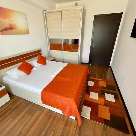 Alcomar Apartment - Summerland Mamaia Exteriér fotografie